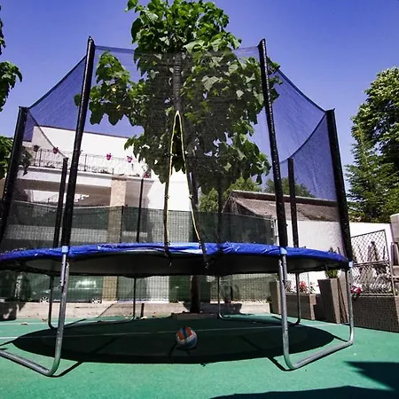 Hotel Tahne